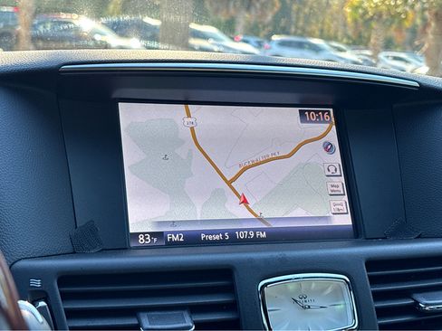 Used 2015 INFINITI Q70 3.7 w/ Sport Package image 9