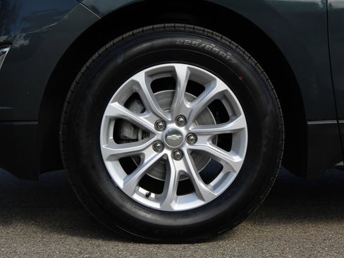 Used 2020 Chevrolet Equinox LS w/ LS Convenience Package FWD image 25