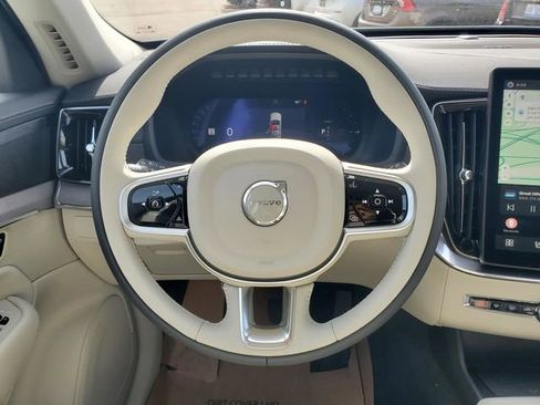 New 2026 Volvo XC90 T8 Ultra w/ Protection Package AWD/4WD image 28