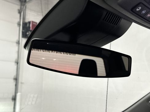 Used 2025 GMC Sierra 1500 Elevation image 34