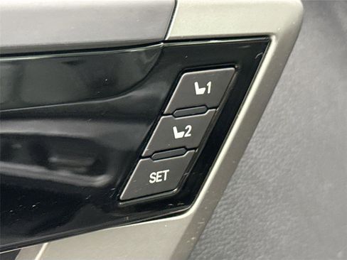 Used 2023 Toyota Tundra Limited w/ Power Package image 31