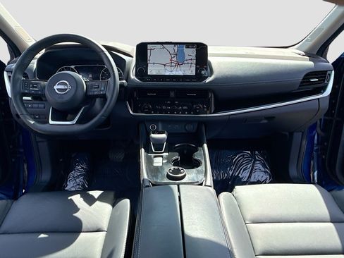 Used 2023 Nissan Rogue SL w/ SL Premium Package AWD/4WD image 3