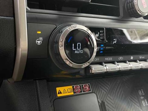 New 2024 Toyota Tacoma Limited image 26