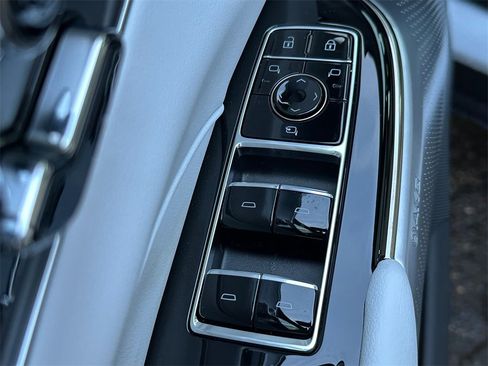 New 2026 Cadillac Lyriq Premium Sport image 21