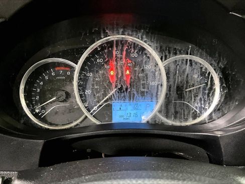 Used 2015 Toyota Corolla LE image 25