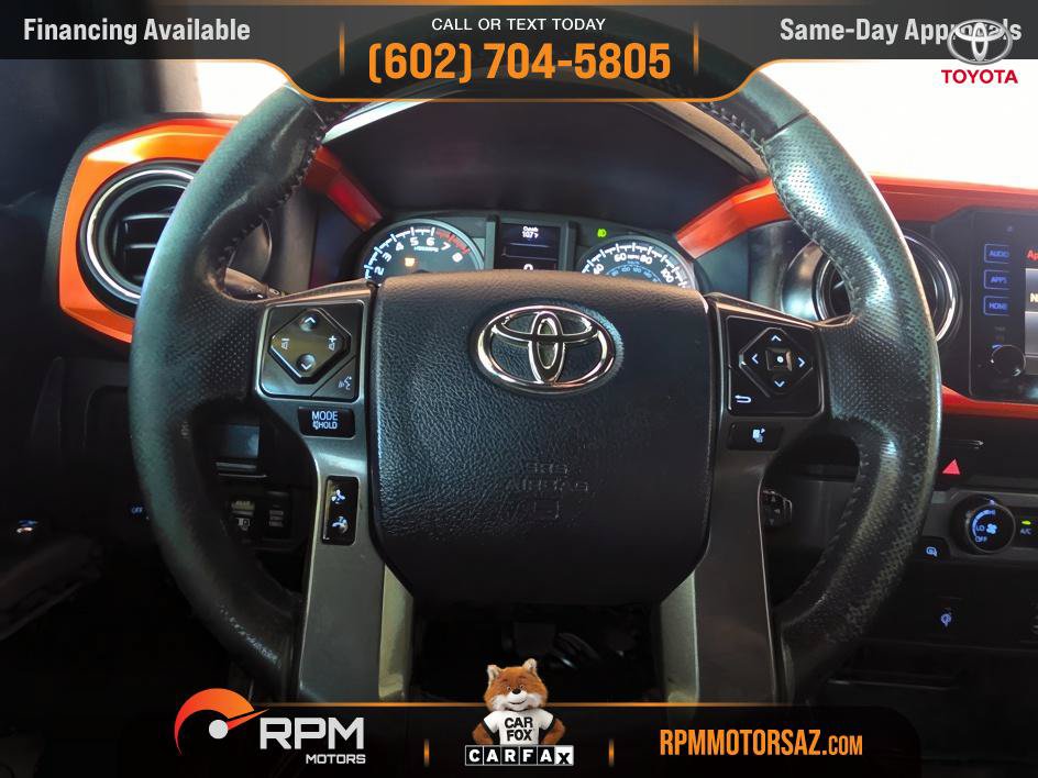 Used 2017 Toyota Tacoma TRD Off-Road AWD/4WD image 13