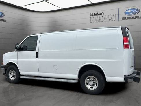 Used 2021 Chevrolet Express 2500 w/ Driver Convenience Package image 8