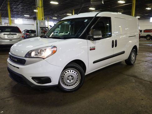 Used 2022 RAM ProMaster City Tradesman image 3