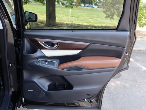 Used 2019 Subaru Ascent Touring AWD/4WD image 27
