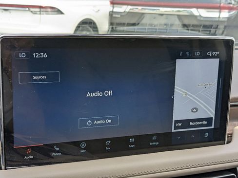 Certified 2023 Lincoln Nautilus Reserve w/ Equipment Group 202A image 24