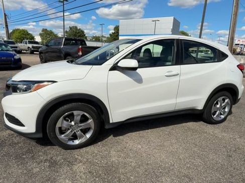 Used 2022 Honda HR-V LX image 4