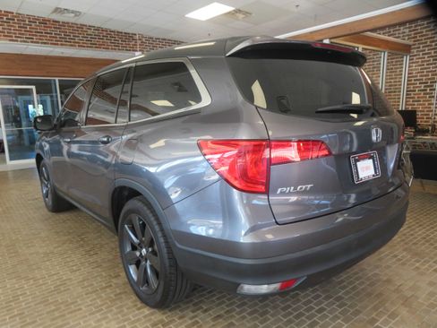 Used 2017 Honda Pilot EX-L image 6