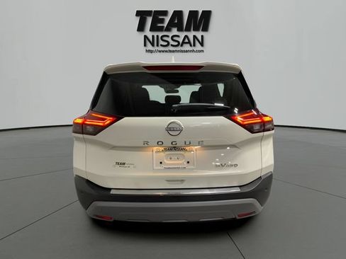 Certified 2023 Nissan Rogue SV w/ SV Premium B Package AWD/4WD image 5