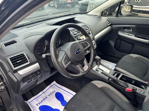 Used 2017 Subaru Crosstrek 2.0i Premium w/ Moonroof Package image 10