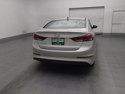 Used 2018 Hyundai Elantra SEL image 7