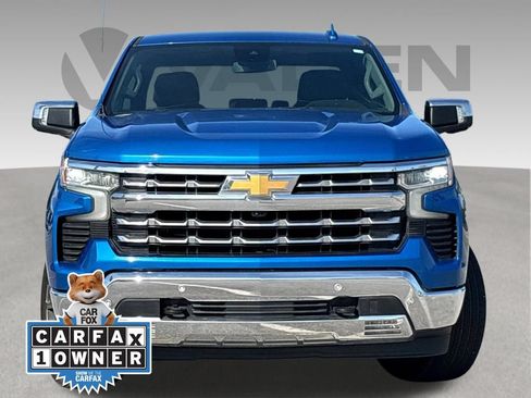 Used 2022 Chevrolet Silverado 1500 LTZ AWD/4WD image 2
