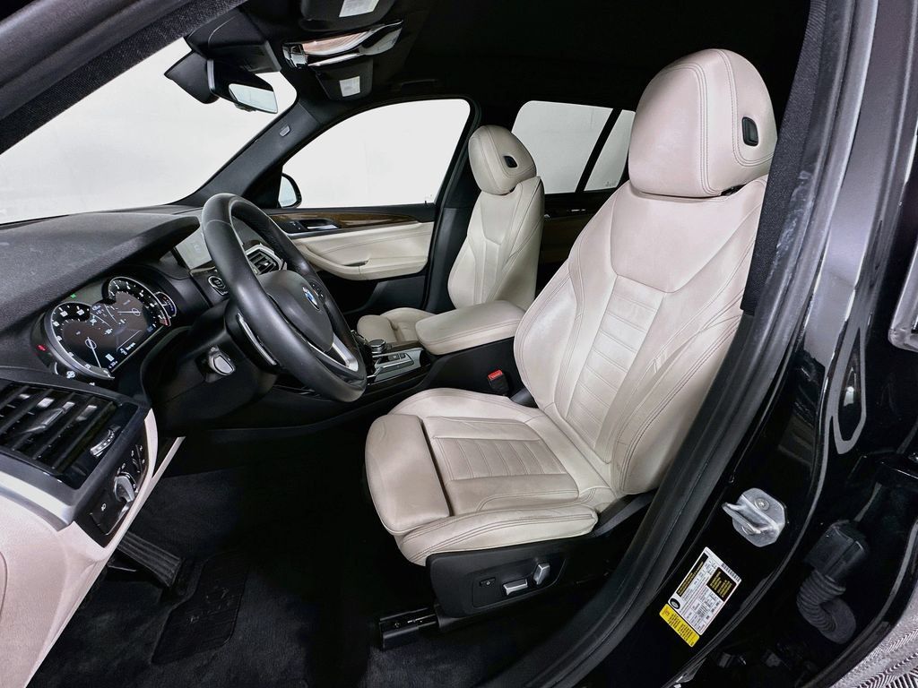 Used 2019 BMW X3 sDrive30i w/ Driving Assistance Package RWD image 21