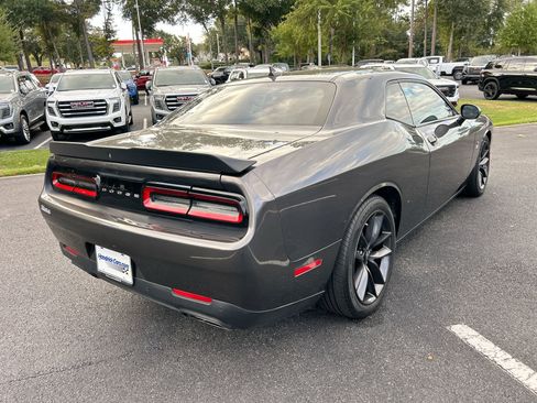 Used 2019 Dodge Challenger R/T Scat Pack image 9