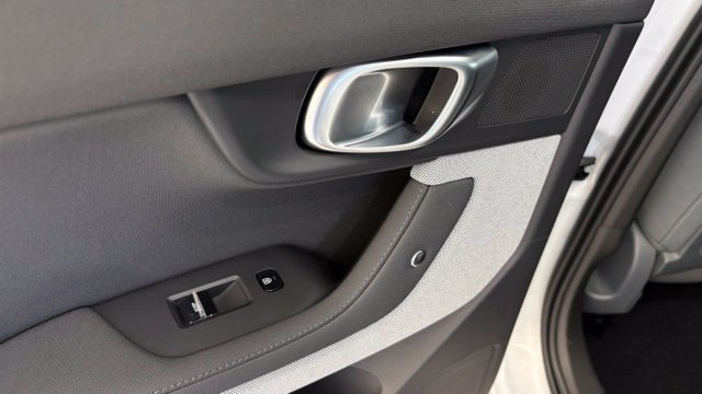 Used 2024 Polestar Polestar 2 AWD/4WD image 21