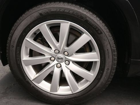 Used 2019 Volvo XC90 T6 Momentum w/ Protection Package Premier AWD/4WD image 51