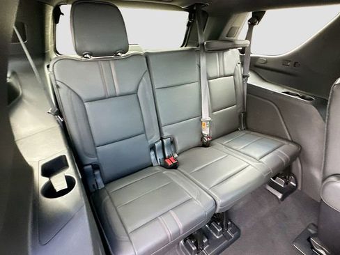 Used 2021 Chevrolet Tahoe RST w/ Luxury Package AWD/4WD image 28