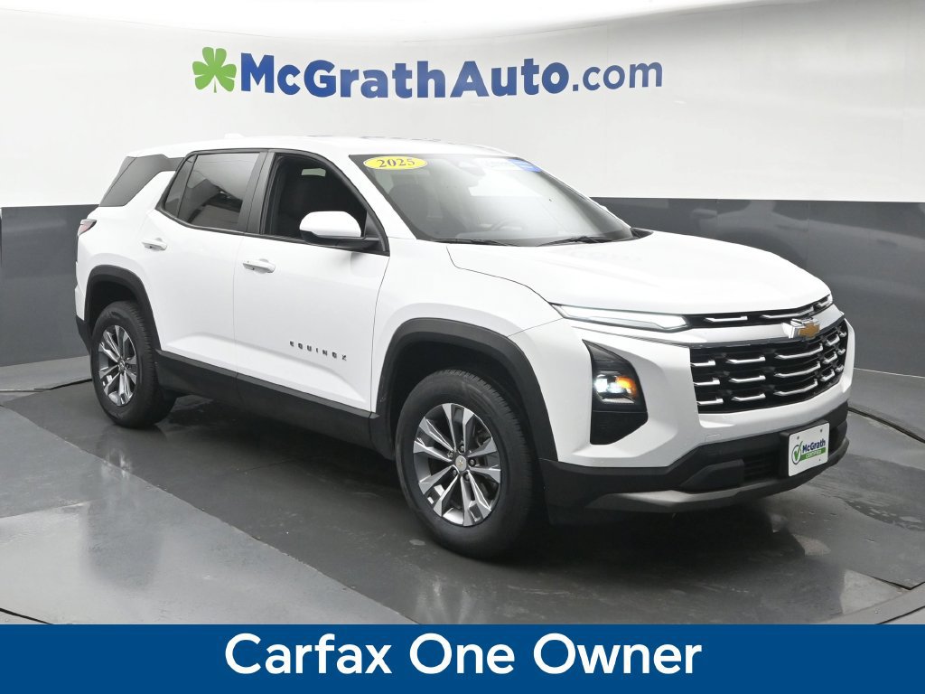 Used 2025 Chevrolet Equinox LT AWD/4WD image 2