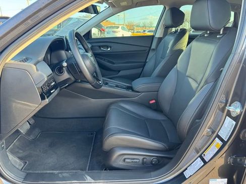 Used 2025 Honda Accord EX-L image 13