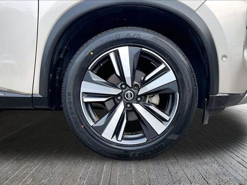 Used 2021 Nissan Rogue Platinum AWD/4WD image 9