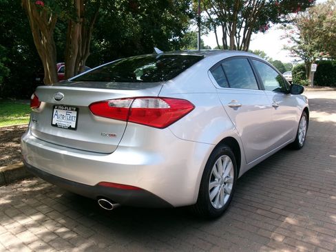 Used 2014 Kia Forte EX FWD image 7