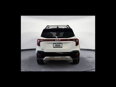 Used 2025 Kia Seltos S FWD image 5
