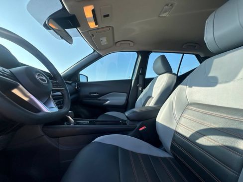 Certified 2024 Nissan Kicks SR w/ SR Premium Package FWD image 38