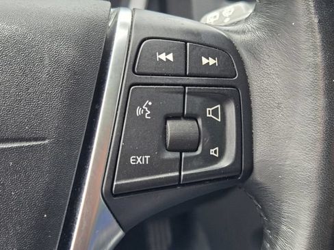 Used 2018 Volvo V60 T5 Cross Country w/ Convenience Package AWD/4WD image 26