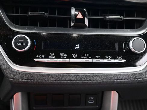 Used 2023 Toyota Corolla Cross S image 22