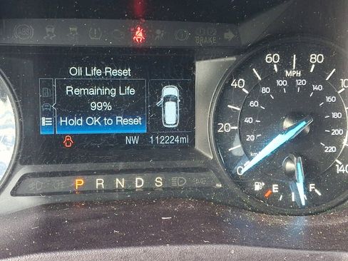 Used 2017 Ford Explorer XLT image 21