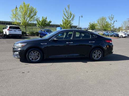 Used 2020 Kia Optima LX FWD image 2