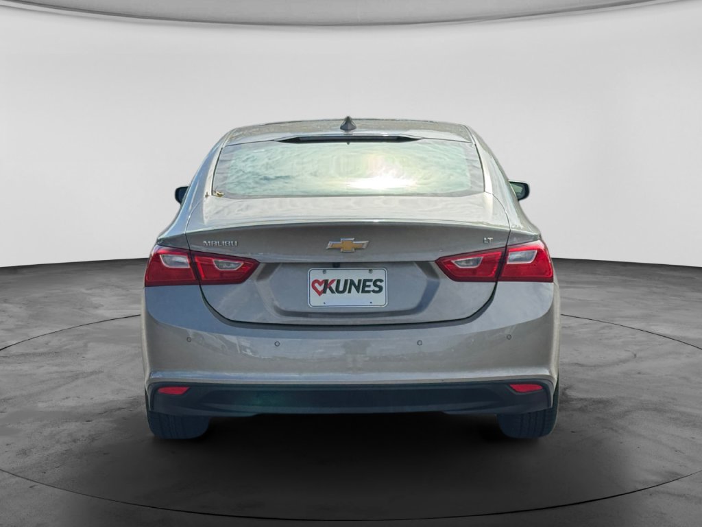Used 2024 Chevrolet Malibu LT FWD image 7