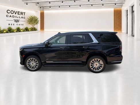 Used 2023 Cadillac Escalade Premium Luxury AWD/4WD image 9