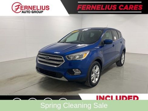 Used 2019 Ford Escape SE AWD/4WD image 3
