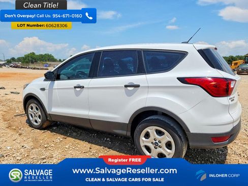 Used 2019 Ford Escape S FWD image 3
