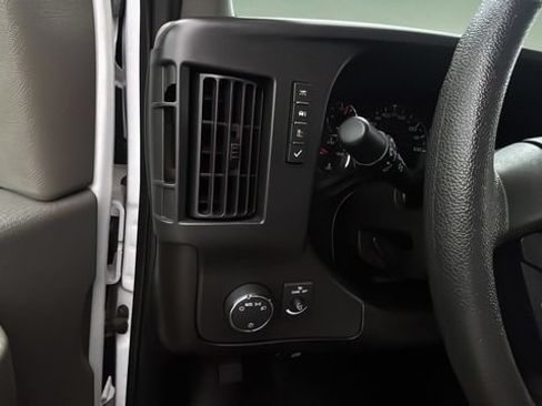 Used 2024 GMC Savana 2500 w/ Driver Convenience Package RWD image 23