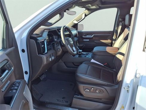 Certified 2026 GMC Sierra 1500 Denali image 21