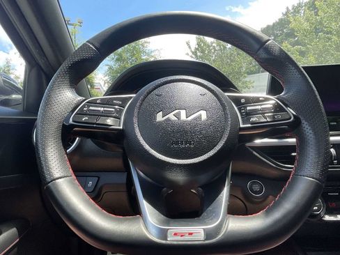 Used 2022 Kia Forte GT FWD image 15