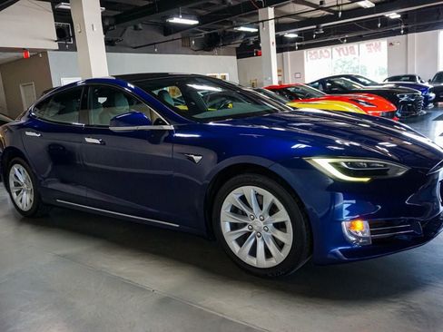 Used 2018 Tesla Model S AWD image 41