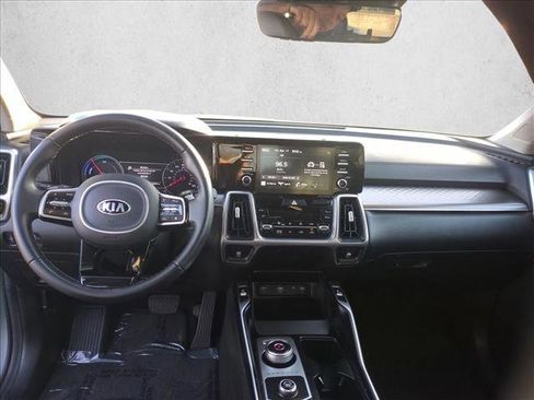 Used 2021 Kia Sorento EX FWD image 17