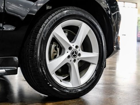 Used 2018 Mercedes-Benz GLE 350 w/ Premium 1 Package image 56