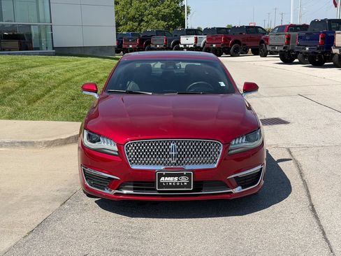 Used 2017 Lincoln MKZ Reserve w/ Climate Package FWD image 8