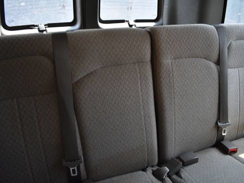 Used 2023 Chevrolet Express 3500 LT w/ LT Preferred Equipment Group RWD image 27