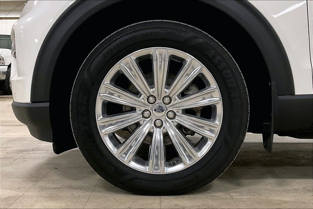 Certified 2020 Ford Explorer Limited w/ Class III Trailer Tow Package AWD/4WD image 9
