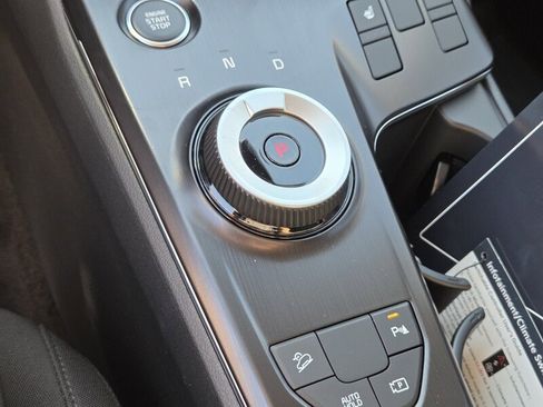 New 2026 Kia Sportage S image 14