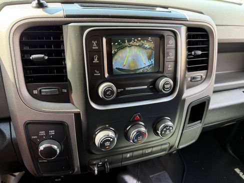 Used 2018 RAM 2500 Tradesman w/ Chrome Appearance Group AWD/4WD image 55